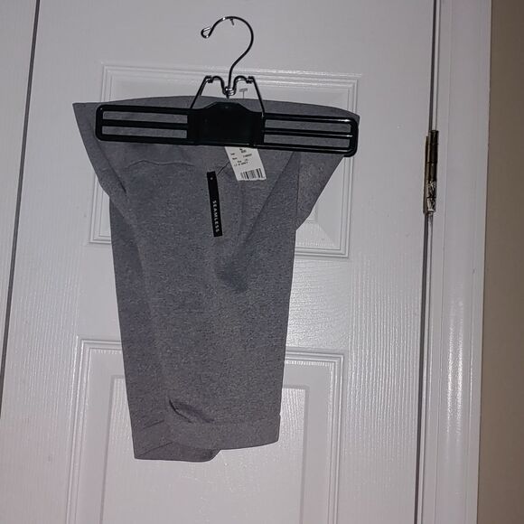 One Step Up gray seamless biker shorts Sz l/xl - Picture 6 of 6